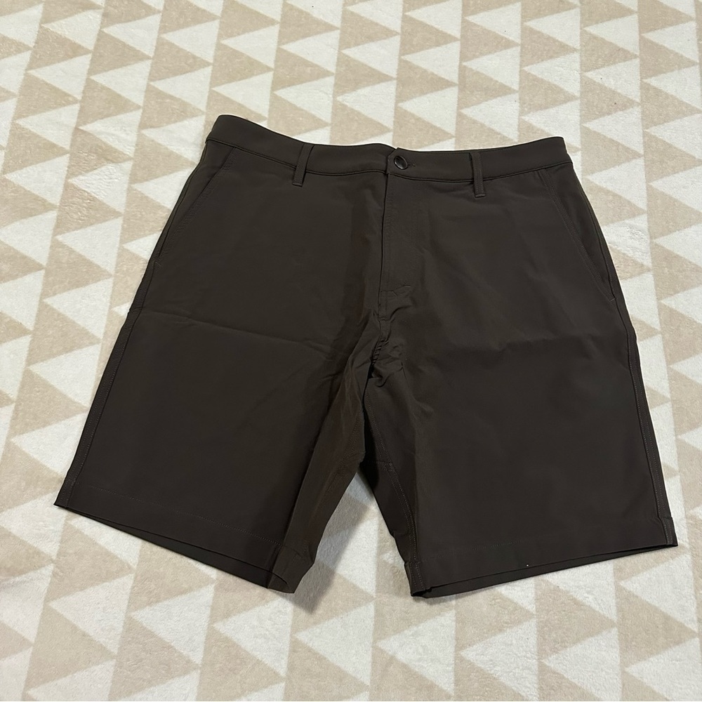 Oliver’s apparel capital shorts in cinder NWOT
